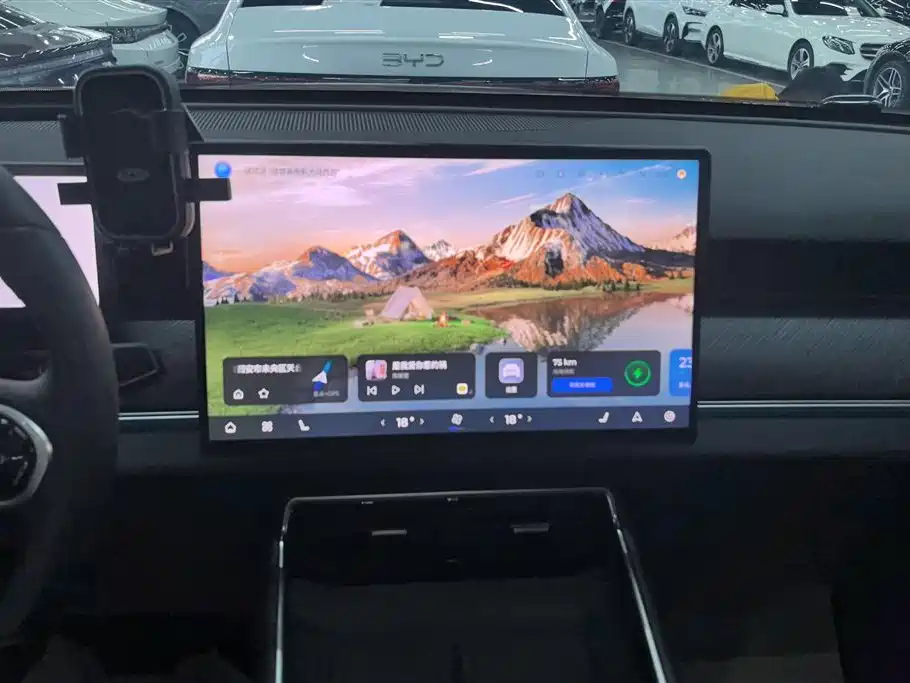 Chery Fengyun Fengyun T9 120 Long Range Flagship 7-Seater 2025 - thumbnail 13