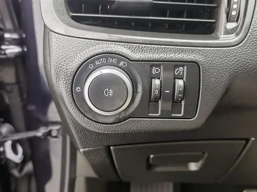 Buick Buick Envision Plus 2021 532T FWD Elite 2021 - thumbnail 21