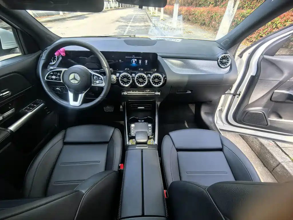 Mercedes-Benz Mercedes-Benz GLA 2023 GLA 220 2023 - thumbnail 6