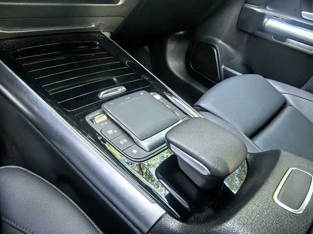 Mercedes-Benz Mercedes-Benz GLA 2023 GLA 220 2023 - thumbnail 10