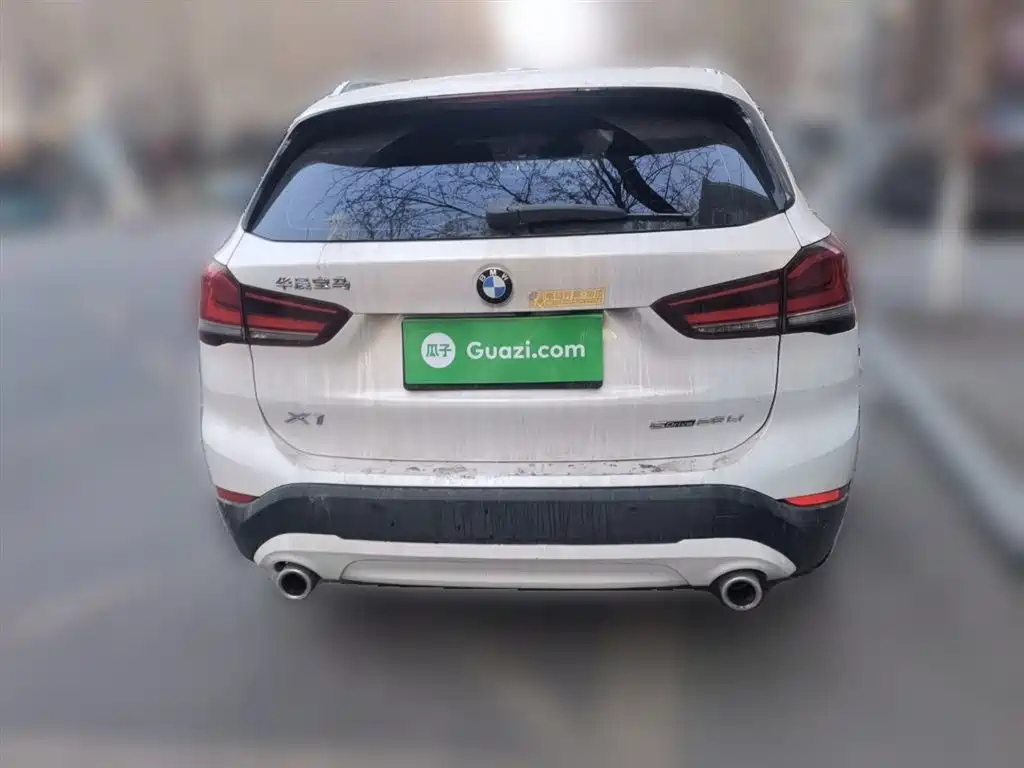 BMW BMW X1 2022 sDrive25Li Leading Edition 2022 - thumbnail 3