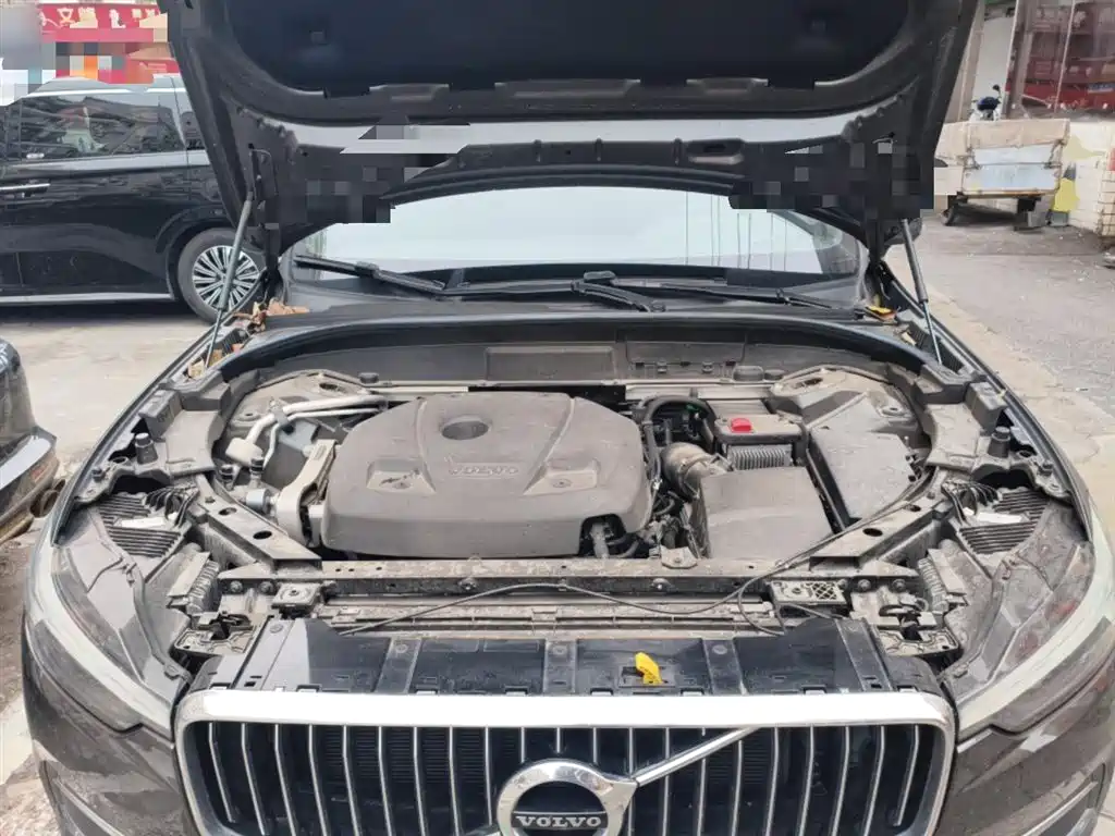 Volvo Volvo XC60 2021 T5 AWD Momentum Luxury Edition 2021 - thumbnail 16