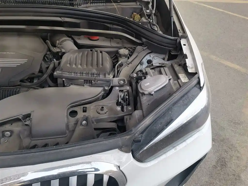 BMW BMW X1 2022 sDrive25Li Leading Edition 2022 - thumbnail 23