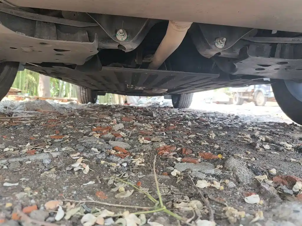 Geely Auto Geely Xingyue L 2022 1.5T Thor Hi·F Hybrid Super Rui 2023 - thumbnail 25