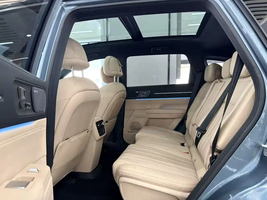 Jetour Shanhai Jetour Shanhai L7 PLUS 2026 220km Flagship Edition 7-Seater 2025 - thumbnail 9