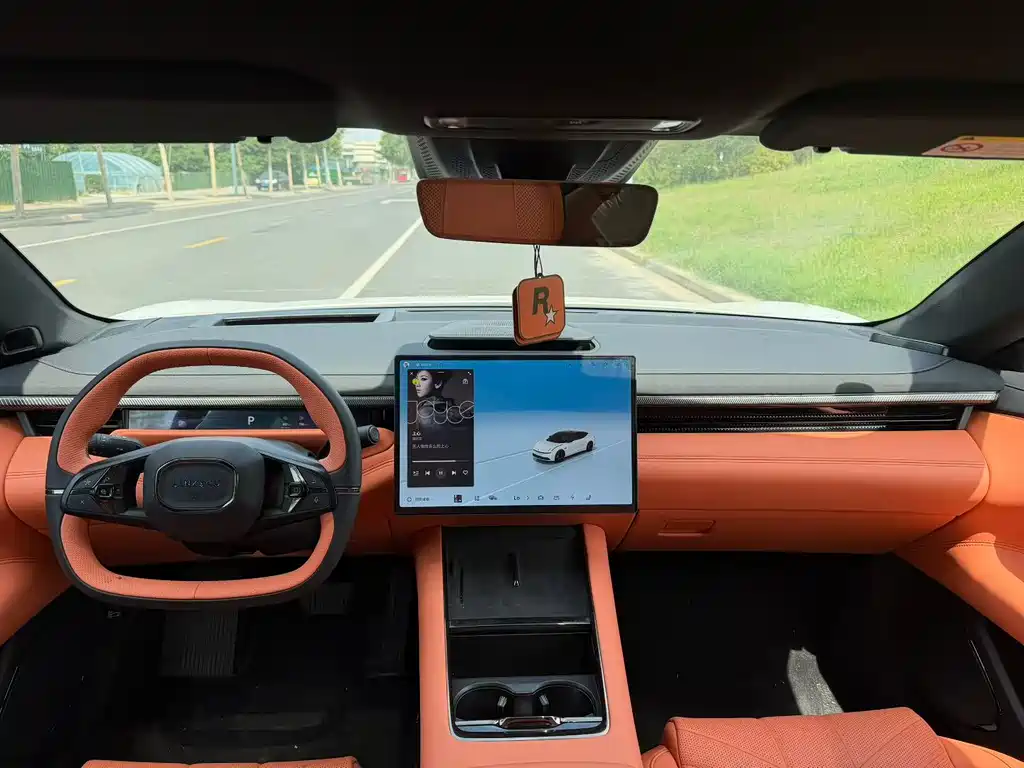 Lynk & Co Lynk & Co 10 2025 120 AWD Halo 2025 - thumbnail 6