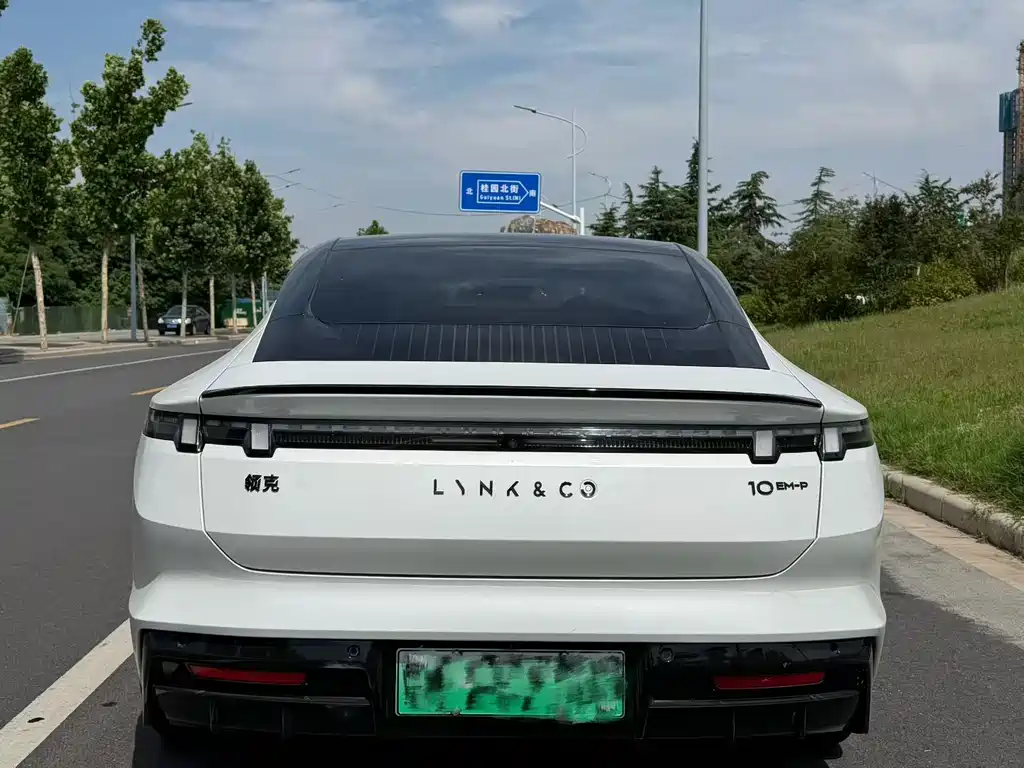 Lynk & Co Lynk & Co 10 2025 120 AWD Halo 2025 - thumbnail 9