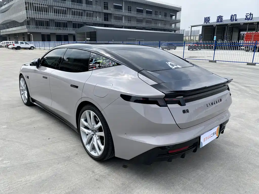 Lynk & Co Lynk & Co 10 2025 240 AWD Ultra Sport Edition H7 2025 - thumbnail 6