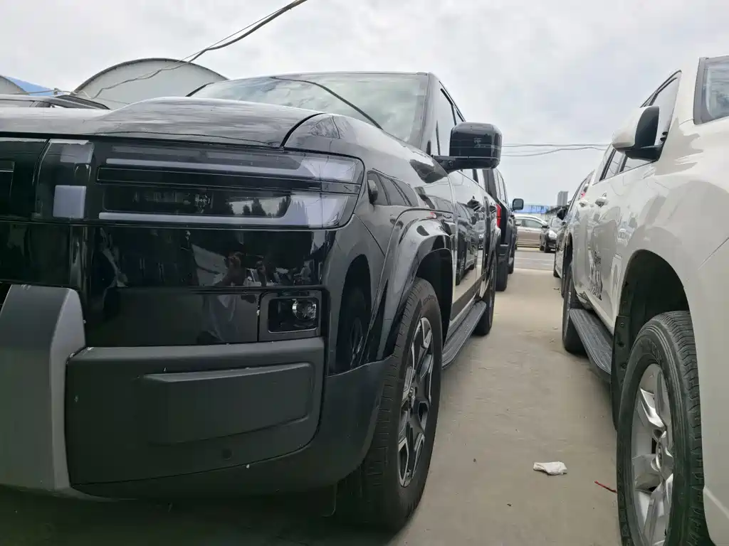 Fang Cheng Bao Ti 7 2025 200KM RWD Max Edition 2026 - thumbnail 4