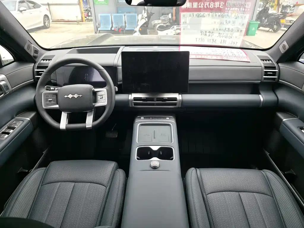 Fang Cheng Bao Ti 7 2025 200KM RWD Max Edition 2026 - thumbnail 11