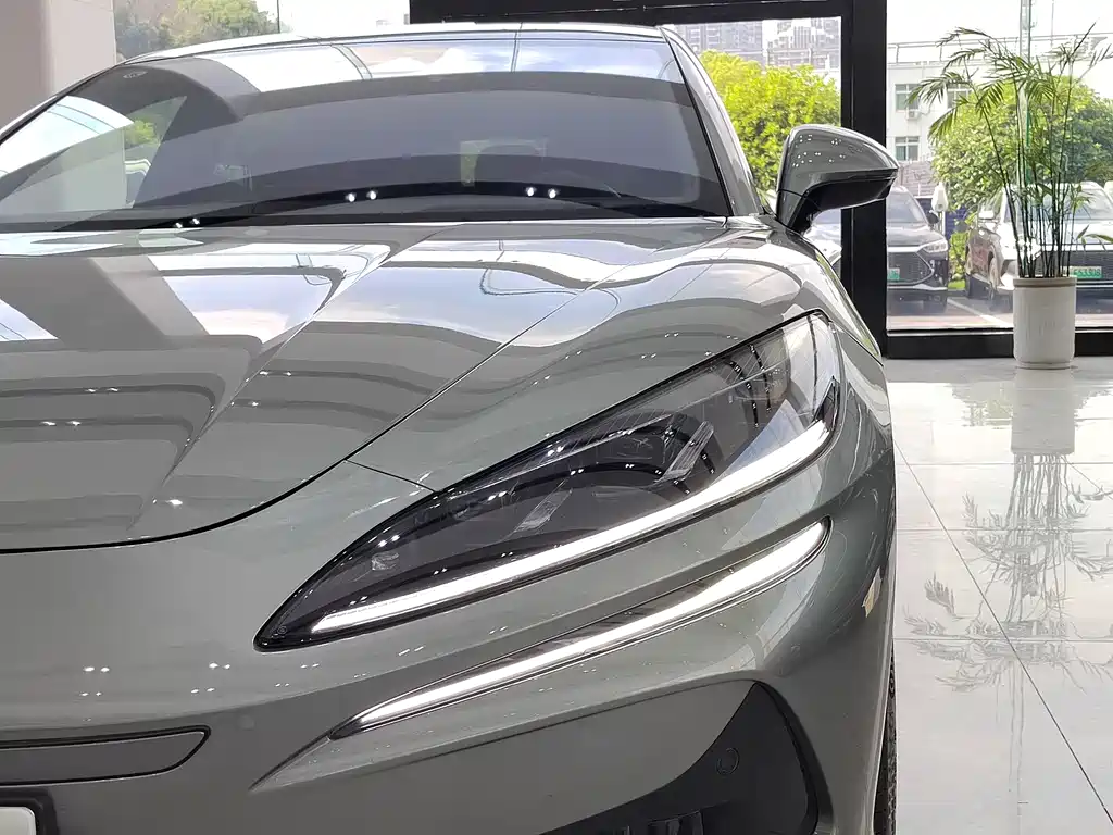 Denza Denza Z9GT 2024 1100 AWD Ultra Edition 2024 - thumbnail 9