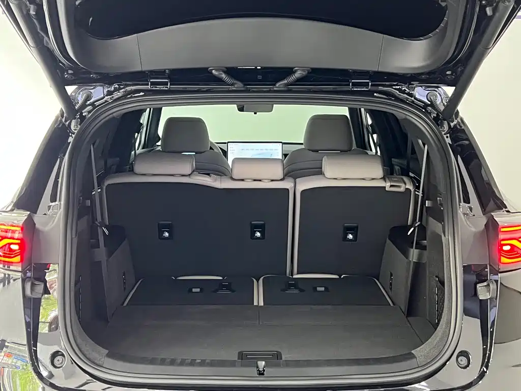 BYD BYD Tang 2025 Intelligent Driving Edition DM-i 175KM Premium 2025 - thumbnail 7