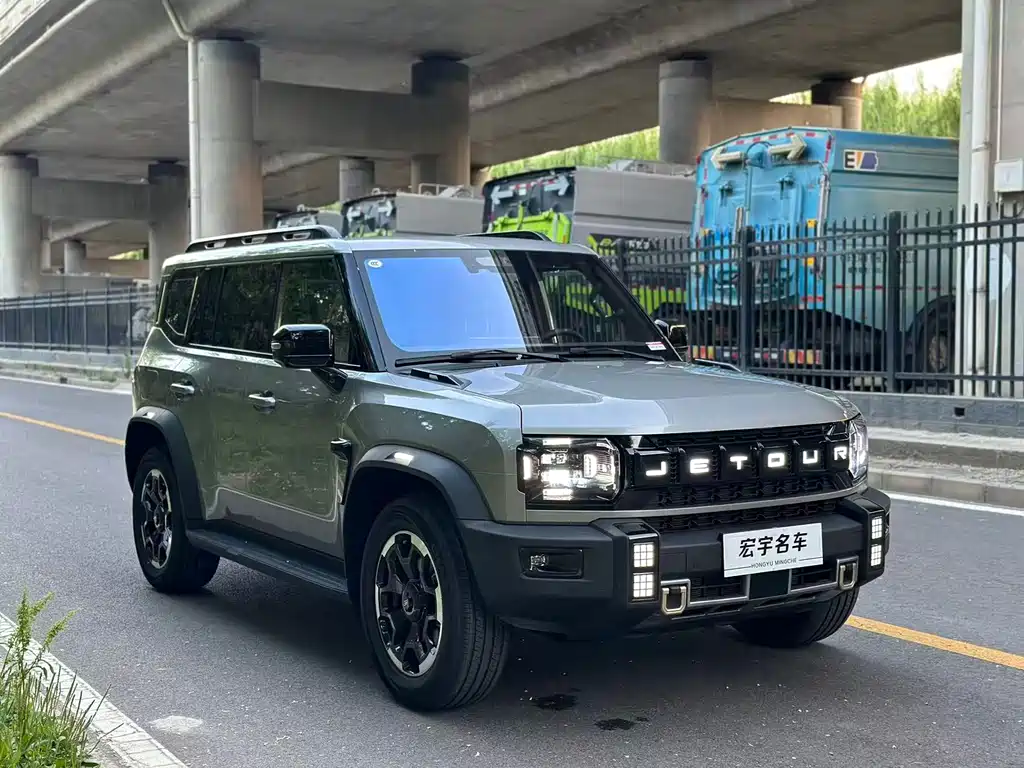 Jetour Shanhai Jetour Traveller C-DM 2026 212km Huawei Qiankun ADAS 5-Seater 2026 - thumbnail 3