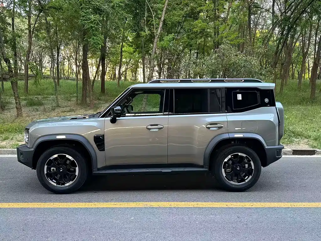 Jetour Shanhai Jetour Traveller C-DM 2026 212km Huawei Qiankun ADAS 5-Seater 2026 - thumbnail 4