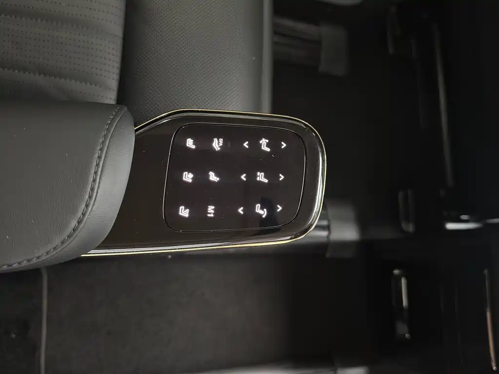 GAC Trumpchi GAC Trumpchi E9 2023 E9 Champion Edition 2023 - thumbnail 17