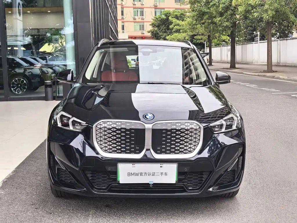 BMW BMW iX1 2025 eDrive25L M Sport Package 2025 - thumbnail 2