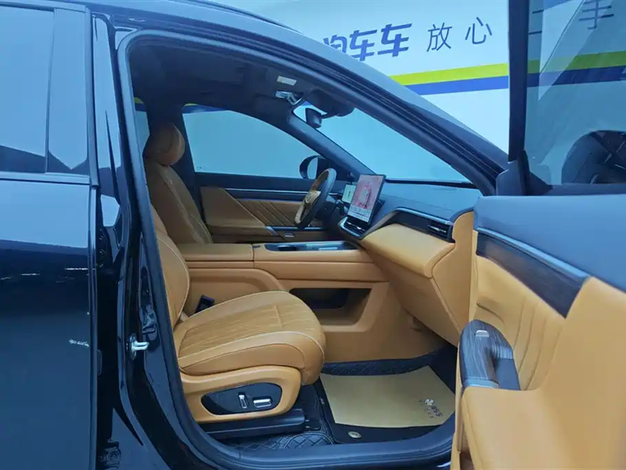 Dongfeng Yipai eπ008 636 Ultra 2025 - thumbnail 8