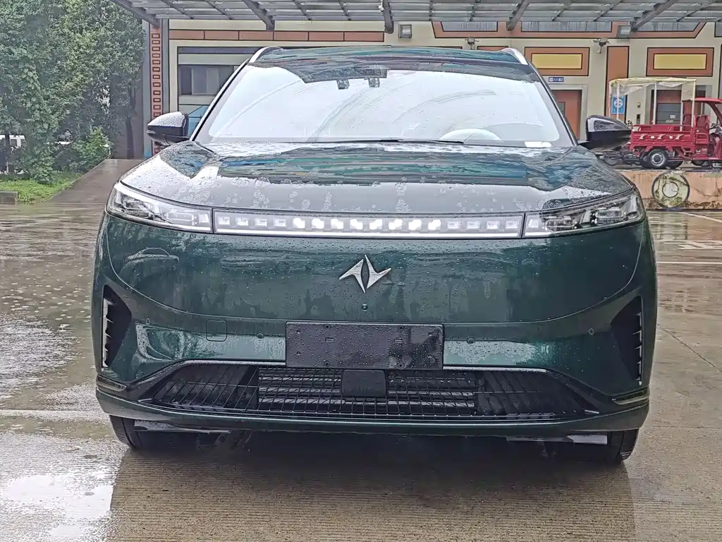 Dongfeng eπ eπ008 EV 2025 - thumbnail 2