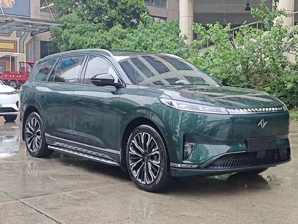 Dongfeng eπ eπ008 EV 2025 - thumbnail 3