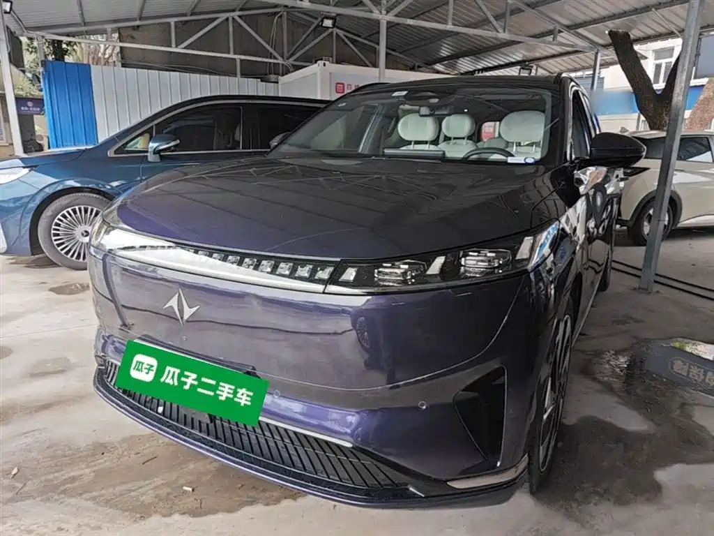 Dongfeng eπ eπ008 2024 636Max BEV 6-Seater 2024 - thumbnail 2