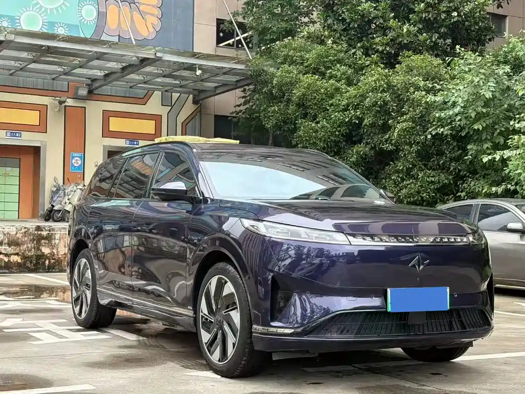 Dongfeng eπ eπ008 636Max EV 2024 - thumbnail 2