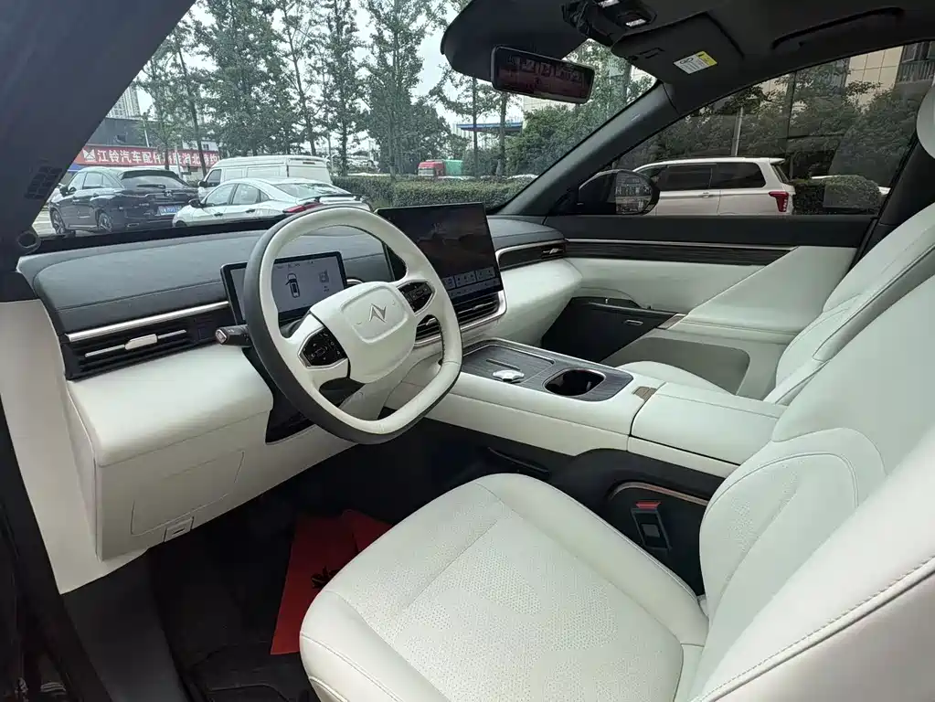 Dongfeng eπ eπ008 636Max EV 2024 - thumbnail 10