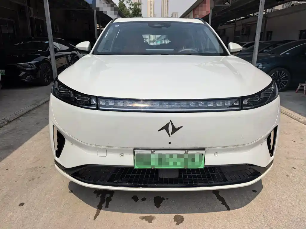 Dongfeng eπ eπ008 636Max BEV 2025 - thumbnail 2