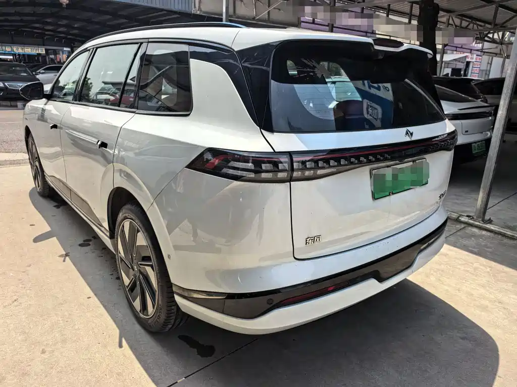Dongfeng eπ eπ008 636Max BEV 2025 - thumbnail 13