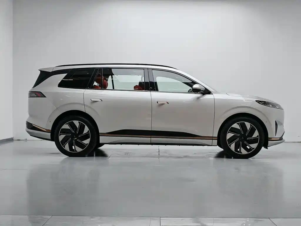 Dongfeng Yipai eπ 008 2024 636Max Pure Electric Edition 6-seat 2025 - thumbnail 15