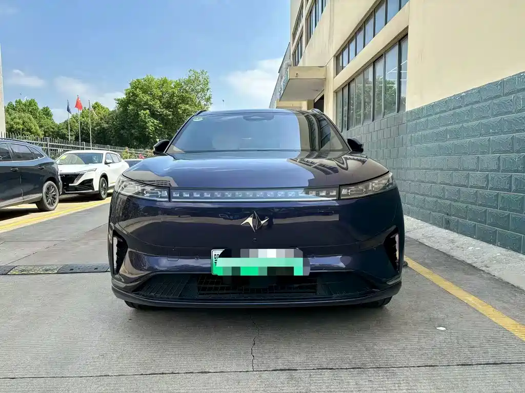 Dongfeng eπ eπ008 2024 636Max EV 6-Seater 2024 - thumbnail 2