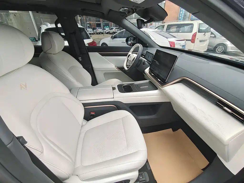 Dongfeng eπ eπ008 2024 636Max EV 6-Seater 2024 - thumbnail 10