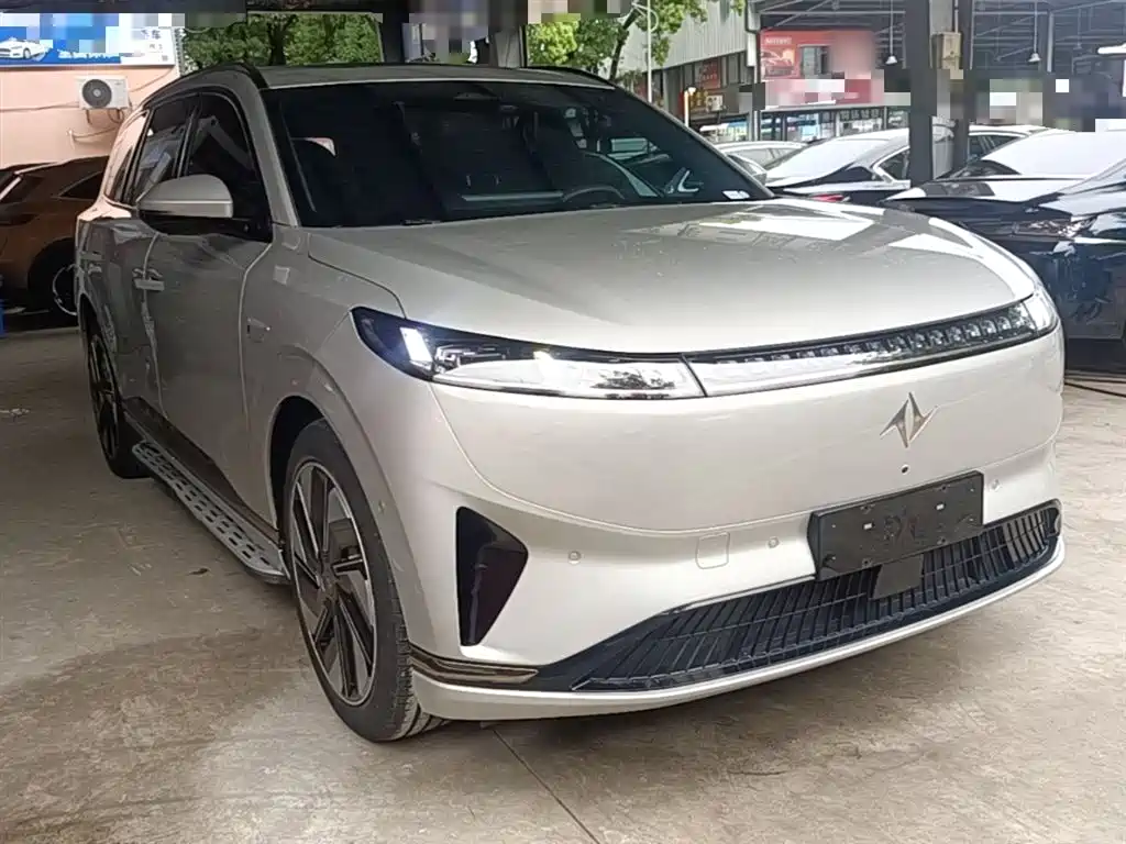 Dongfeng eπ eπ008 210Max EREV 6-Seater 2024 - thumbnail 4