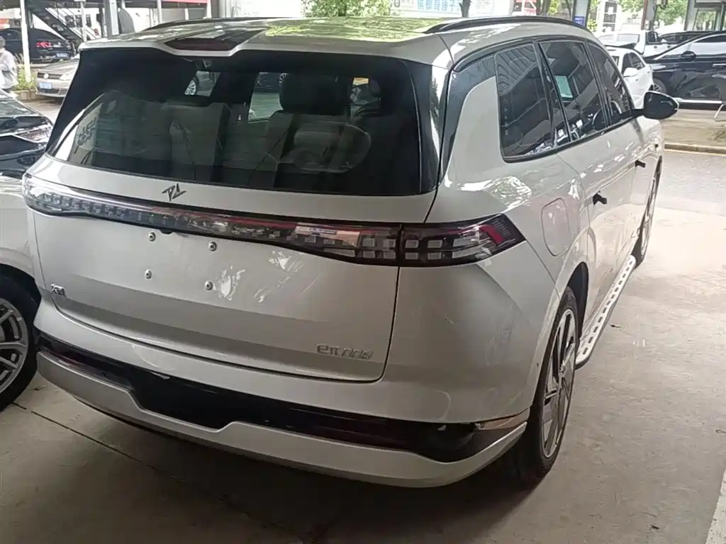 Dongfeng eπ eπ008 210Max EREV 6-Seater 2024 - thumbnail 7