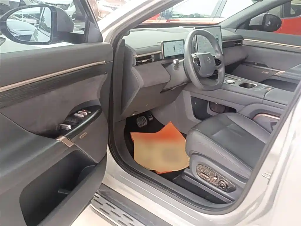 Dongfeng eπ eπ008 210Max EREV 6-Seater 2024 - thumbnail 16