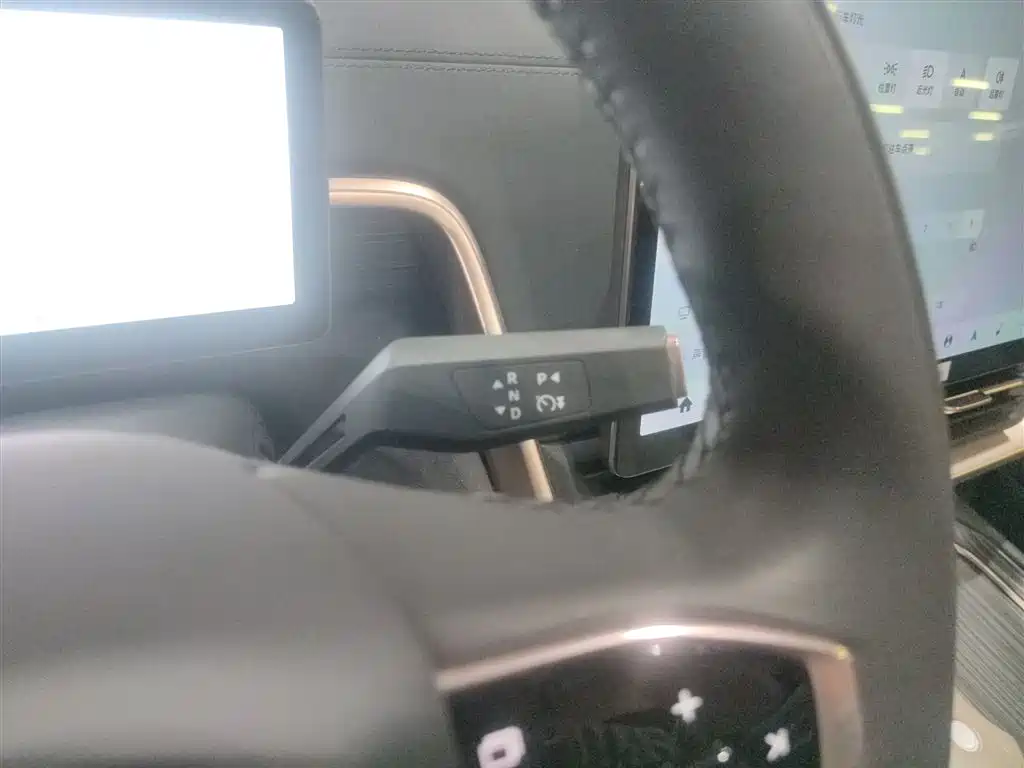 Dongfeng eπ eπ008 210Max EREV 6-Seater 2024 - thumbnail 10