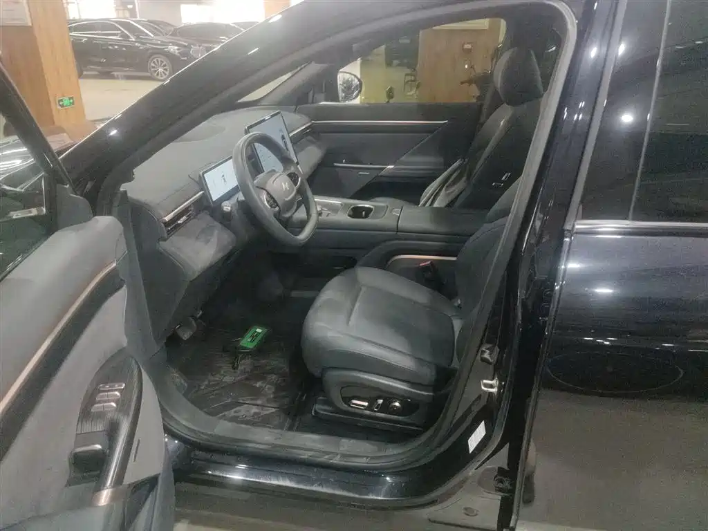 Dongfeng eπ eπ008 210Max EREV 6-Seater 2024 - thumbnail 11