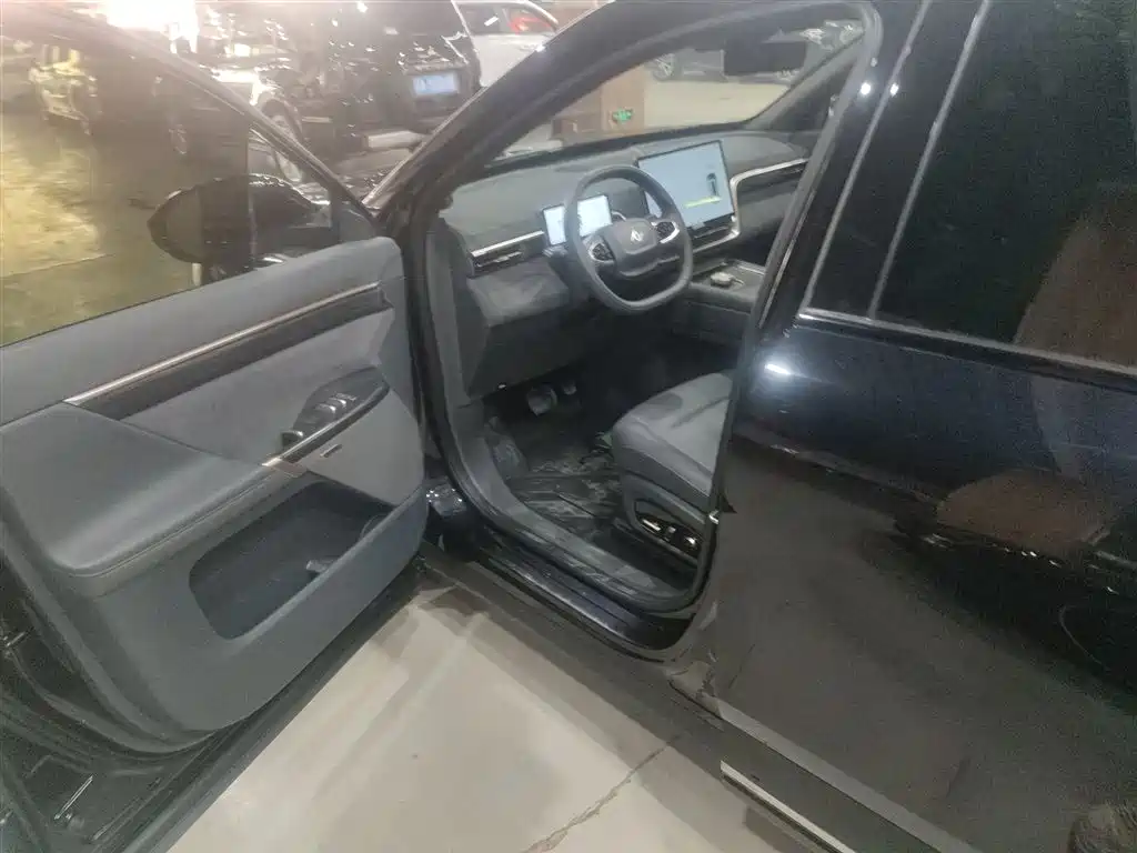 Dongfeng eπ eπ008 210Max EREV 6-Seater 2024 - thumbnail 12
