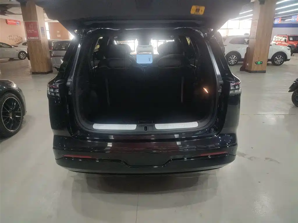 Dongfeng eπ eπ008 210Max EREV 6-Seater 2024 - thumbnail 15