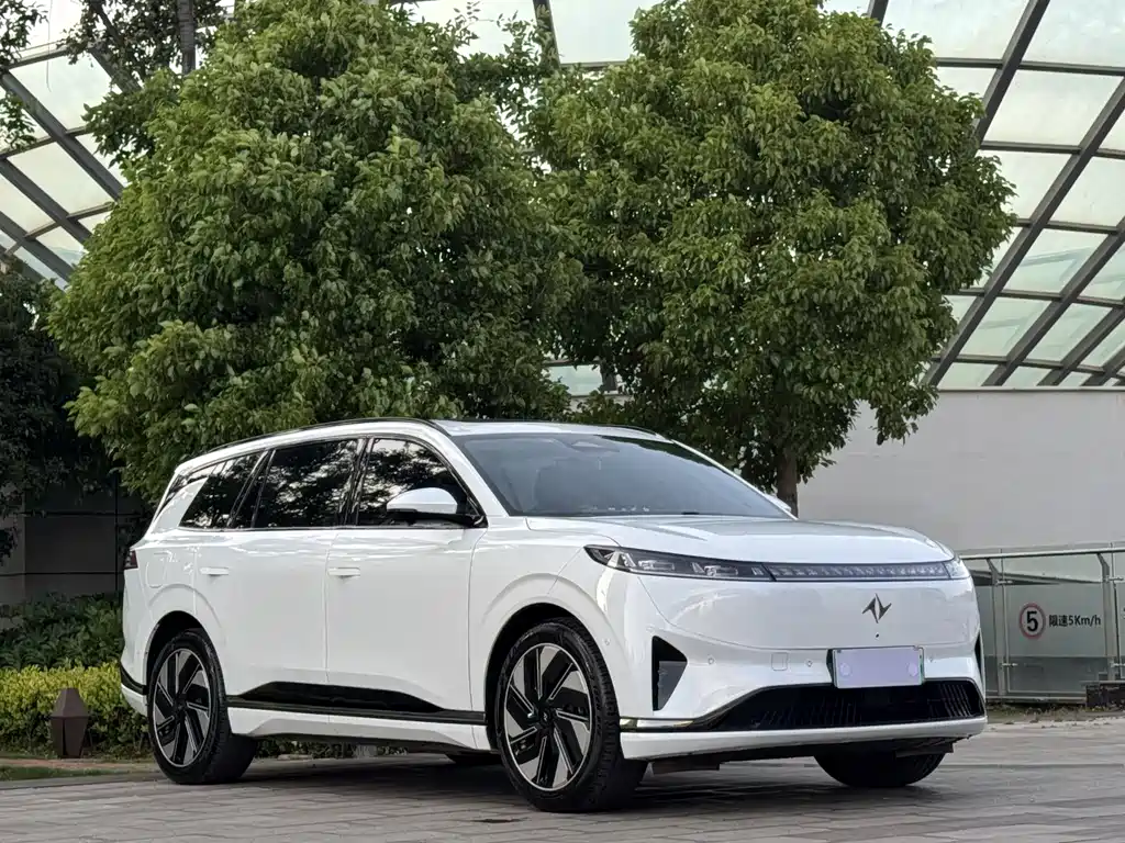 Dongfeng eπ eπ008 2024 210Max EREV 6-Seater 2024 - thumbnail 3