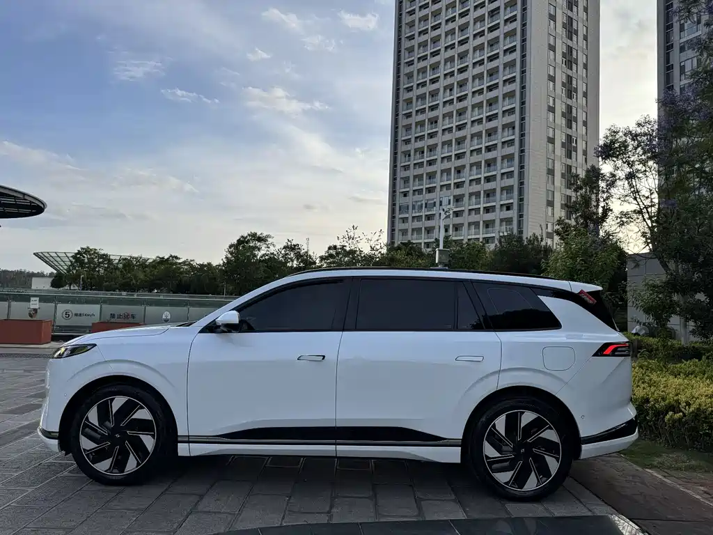 Dongfeng eπ eπ008 2024 210Max EREV 6-Seater 2024 - thumbnail 15