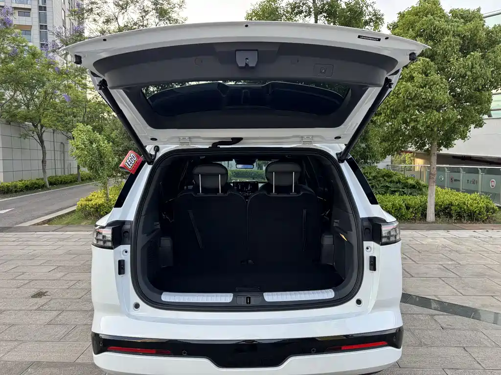 Dongfeng eπ eπ008 2024 210Max EREV 6-Seater 2024 - thumbnail 30