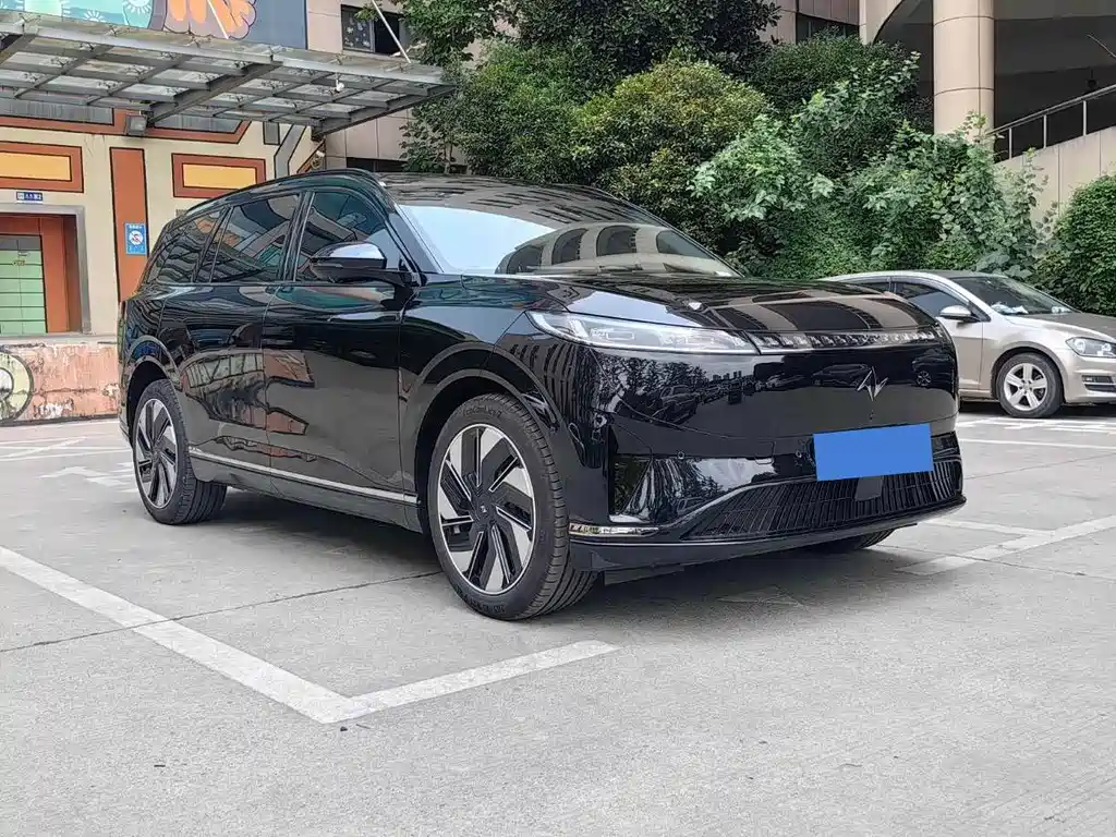 Dongfeng eπ eπ008 2024 210Max EREV 6-Seater 2024 - thumbnail 3