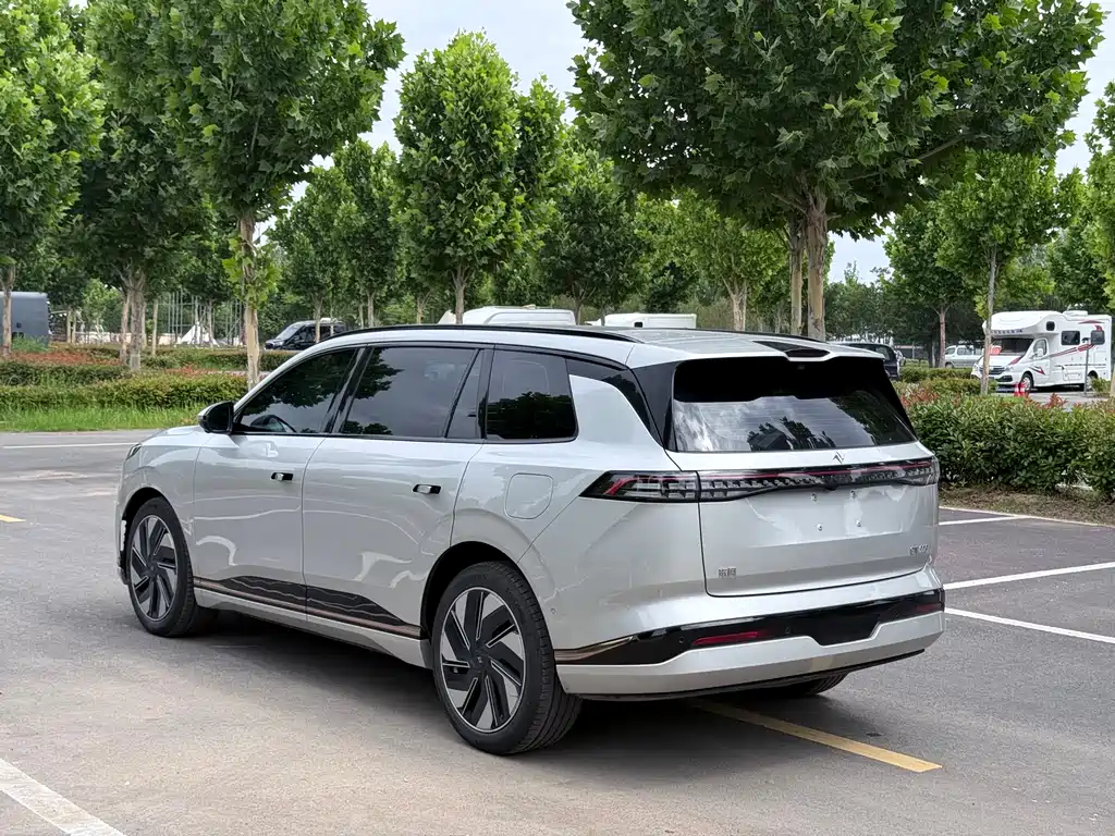 Dongfeng eπ eπ008 210Max EREV 2025 - thumbnail 8