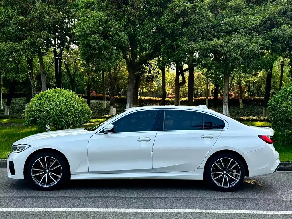BMW BMW 3 Series 2022 320Li M Sport Package 2022 - thumbnail 3