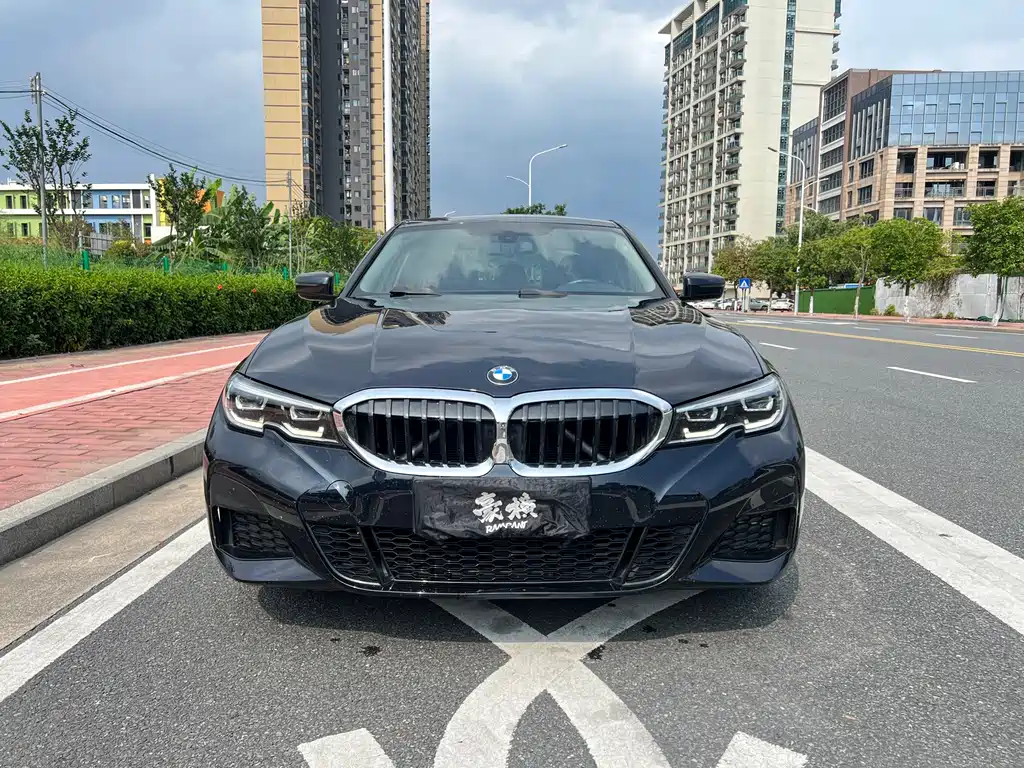 BMW BMW 3 Series 2022 Facelift 320Li M Sport Package 2021 - thumbnail 2
