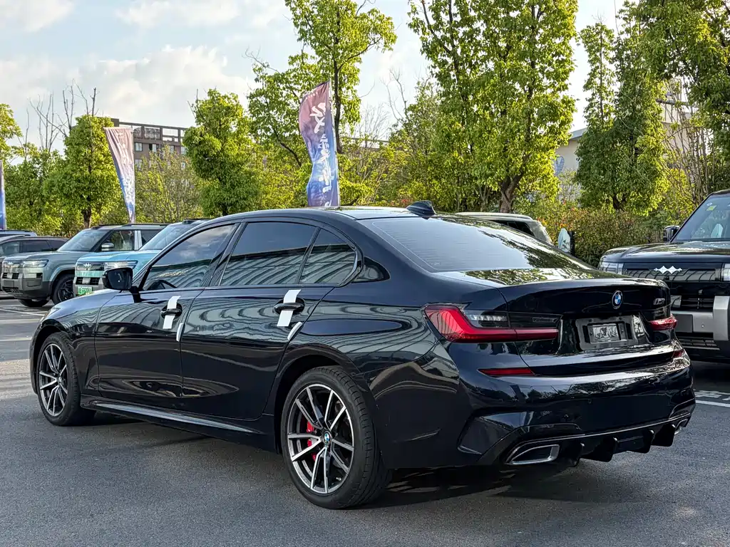 BMW BMW 3 Series 2022 320Li M Sport Package 2022 - thumbnail 16