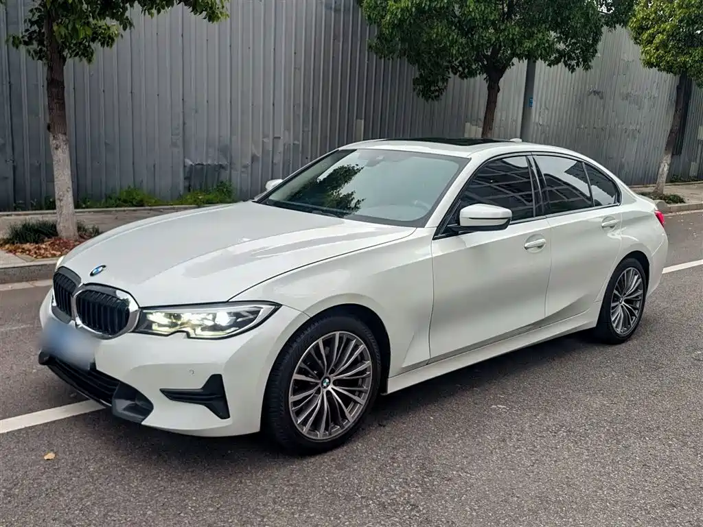 BMW BMW 3 Series 2021 320i M Sport Package 2021 - thumbnail 2