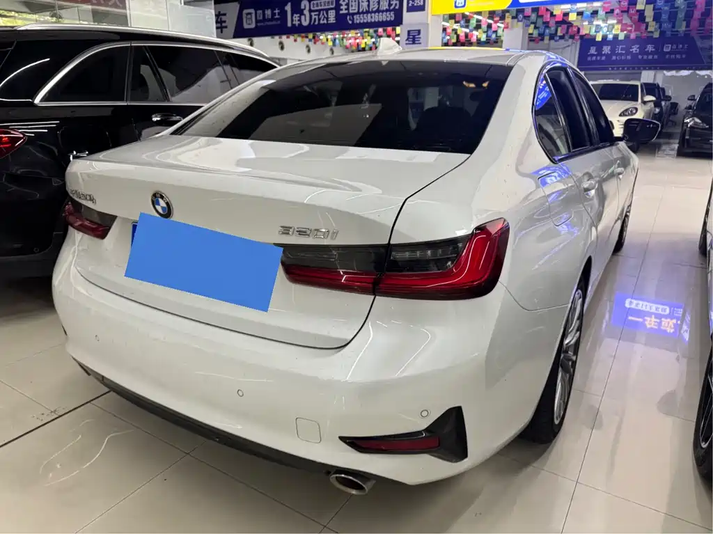 BMW BMW 3 Series 2022 320i M Sport Package 2021 - thumbnail 16