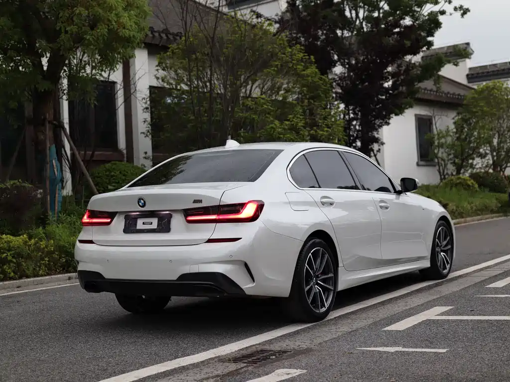 BMW BMW 3 Series 320Li M Sport Package 2022 - thumbnail 5