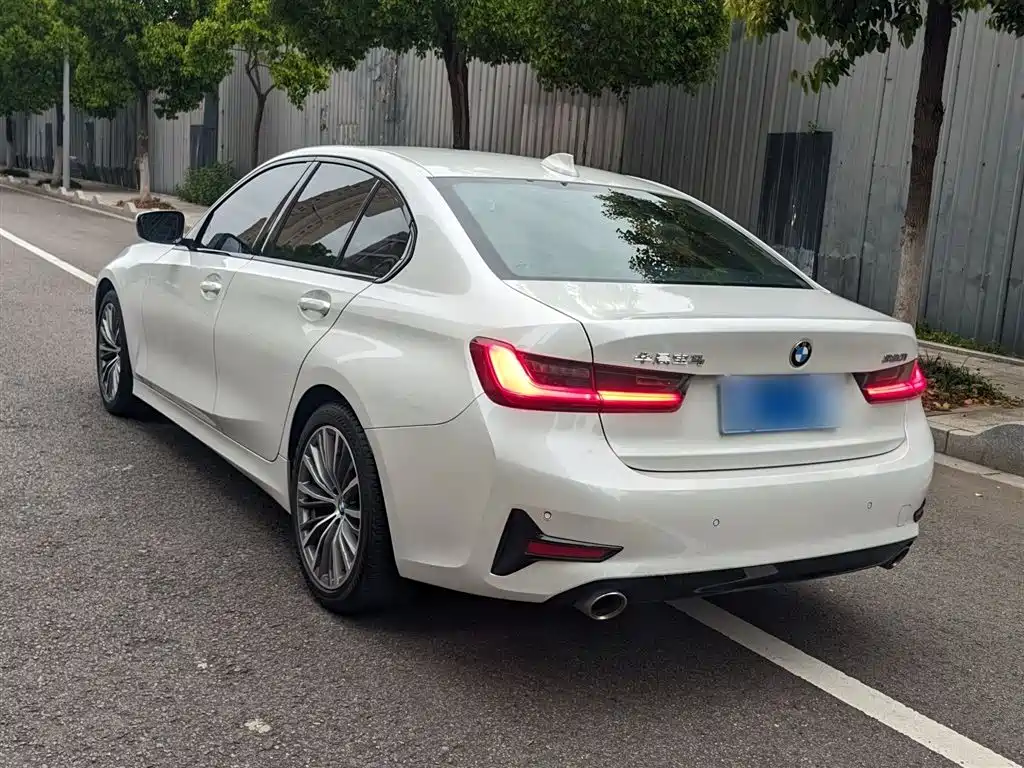 BMW BMW 3 Series 2021 320i M Sport Package 2021 - thumbnail 24